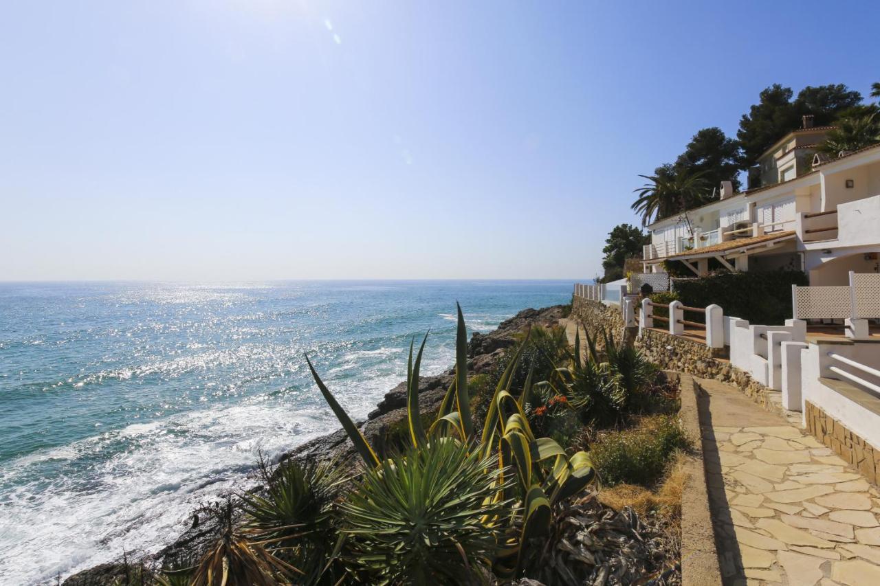 Villa Frontsea Only Families Planet Costa Dorada Salou Exterior foto